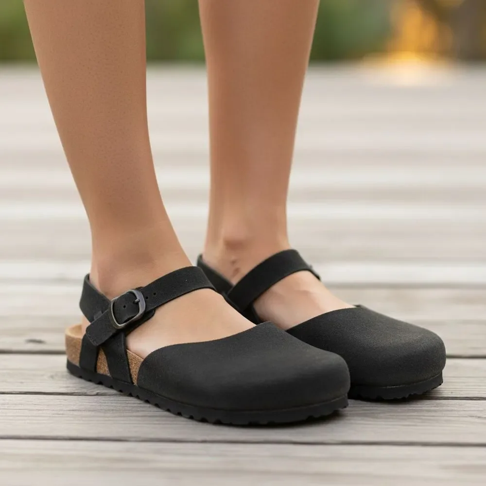 Taos Shoes Women’s 8 Black Suede Slingback Flat Closed Toe
